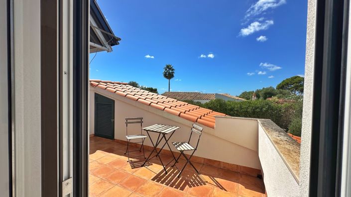 Image No.34-4 Bed Villa for sale