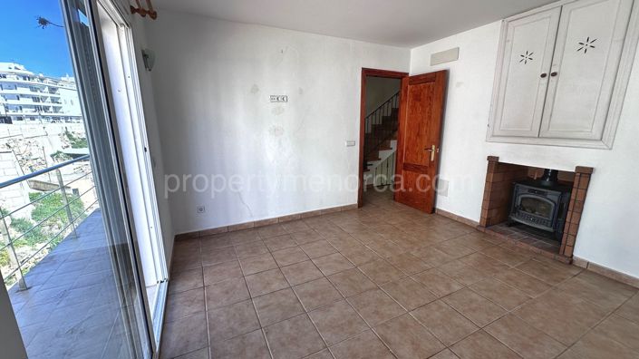 Image No.20-2 Bed Townhouse for sale