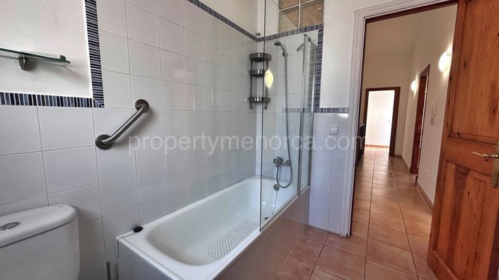 Image No.34-2 Bed Townhouse for sale