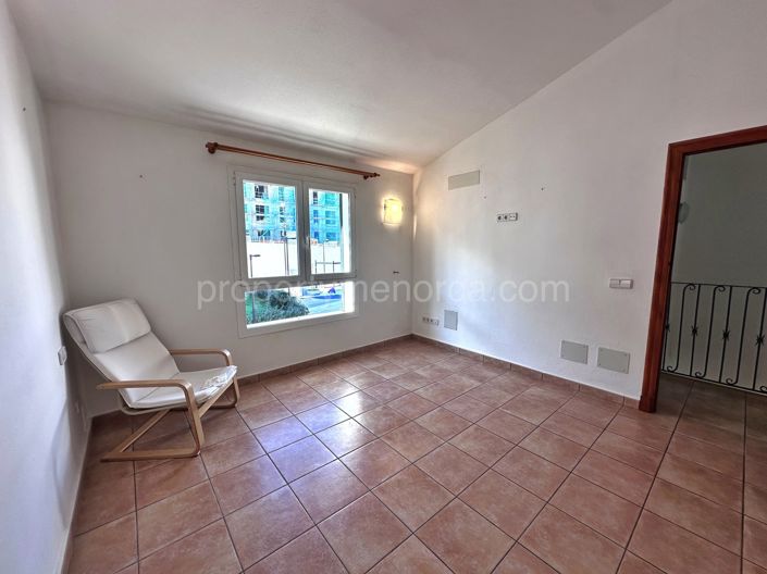 Image No.35-2 Bed Townhouse for sale