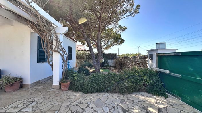 Image No.2-3 Bed Villa for sale