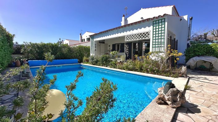 Image No.31-3 Bed Villa for sale