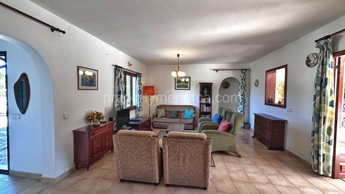 Image No.13-3 Bed Villa for sale