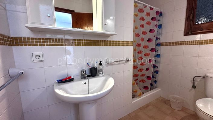 Image No.18-3 Bed Villa for sale