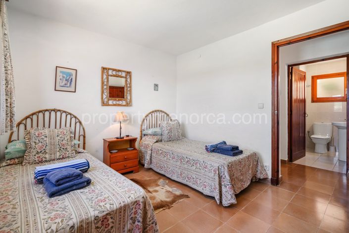 Image No.34-3 Bed Villa for sale