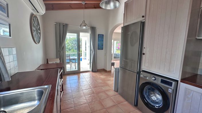 Image No.12-3 Bed Villa for sale