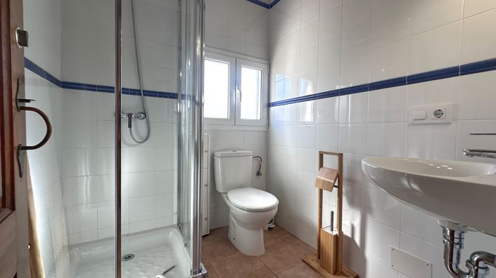 Image No.16-3 Bed Villa for sale