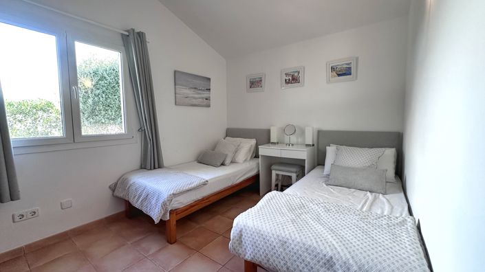 Image No.17-3 Bed Villa for sale