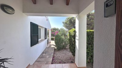 727-villa-for-sale-in-coves-noves-mercadal-19