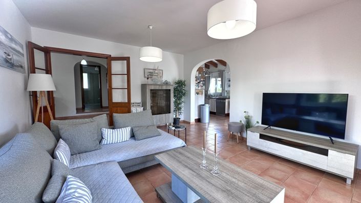 Image No.8-3 Bed Villa for sale