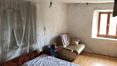 Maison / Villa de 4 chambres à vendre à Bogomolje