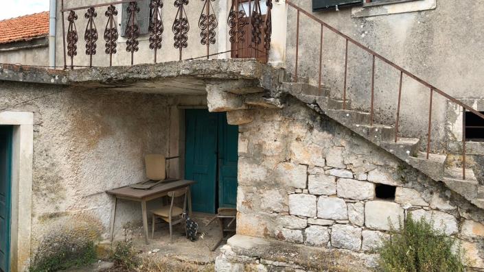 Image No.11-Maison / Villa de 4 chambres à vendre à Bogomolje