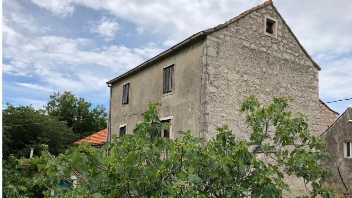 Image No.12-Maison / Villa de 4 chambres à vendre à Bogomolje