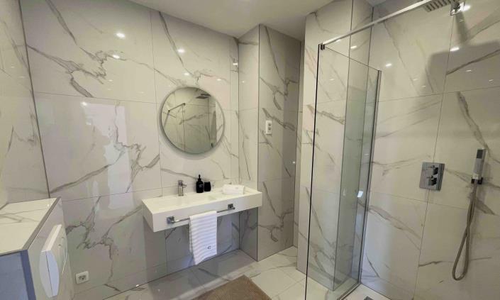 Image No.12-4 Bed House/Villa for sale