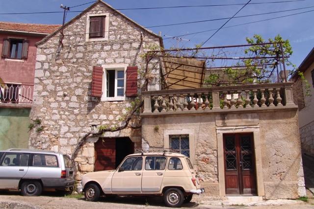 Image No.7-3 Bed House for sale