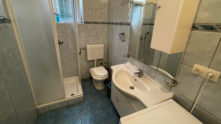 Image No.9-Appartement de 8 chambres à vendre à Jelsa