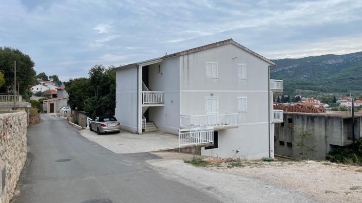 Image No.10-Appartement de 8 chambres à vendre à Jelsa