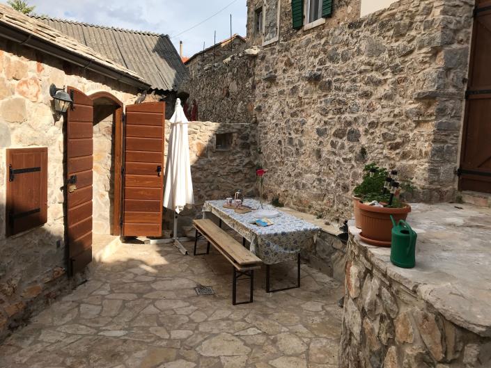 Image No.13-3 Bed House for sale