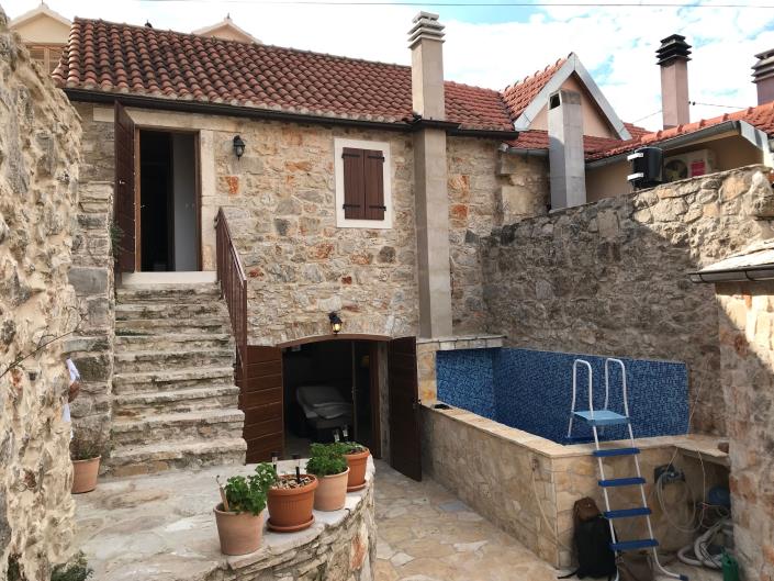 Image No.15-3 Bed House for sale