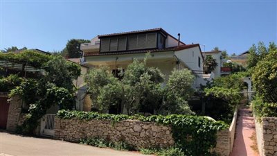 Appartement de 3 chambres à vendre à Jelsa