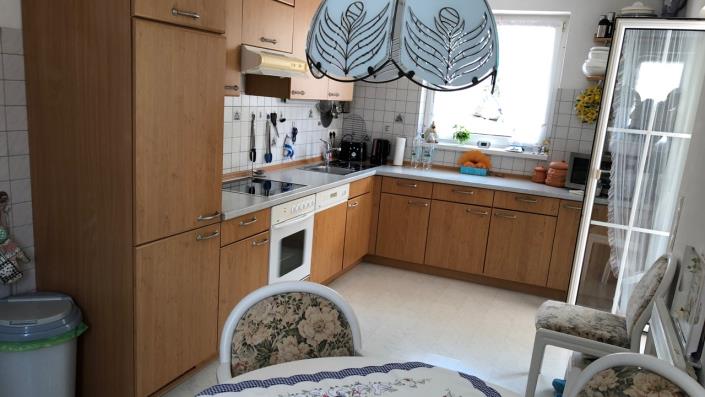 Image No.16-7 Bed House for sale