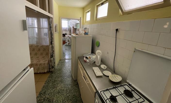 Image No.6-3 Bed House for sale