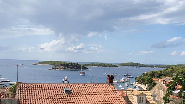 Image No.8-Maison de 4 chambres à vendre à Hvar