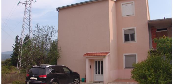 Image No.9-3 Bed Apartment for sale