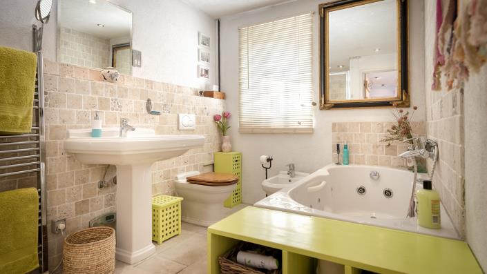 Image No.4-4 Bed Country House for sale