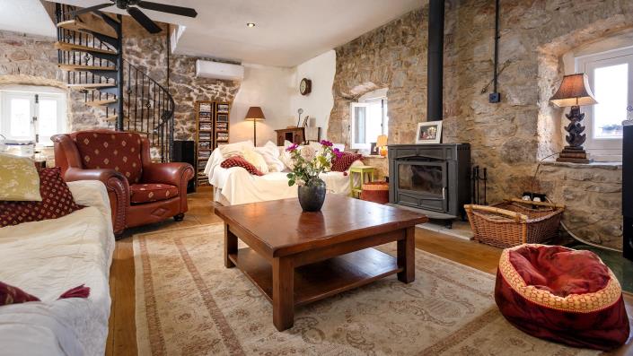 Image No.6-4 Bed Country House for sale