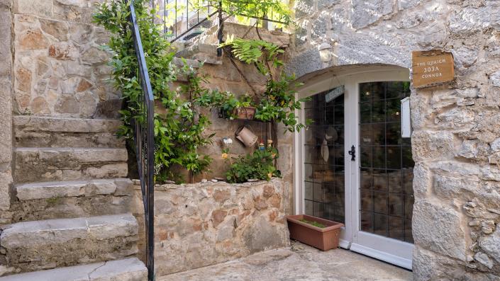 Image No.9-4 Bed Country House for sale