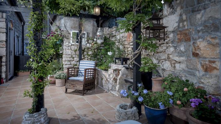 Image No.15-4 Bed Country House for sale