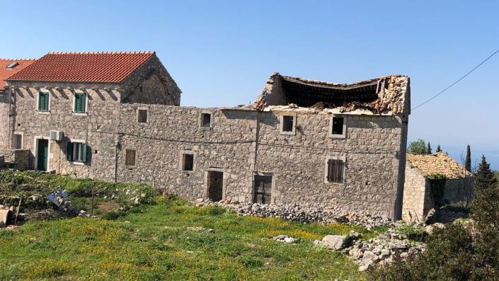 Image No.7-3 Bed House for sale