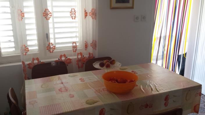 Image No.18-3 Bed House for sale