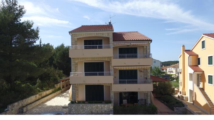 Image No.1-2 Bed Apartment for sale