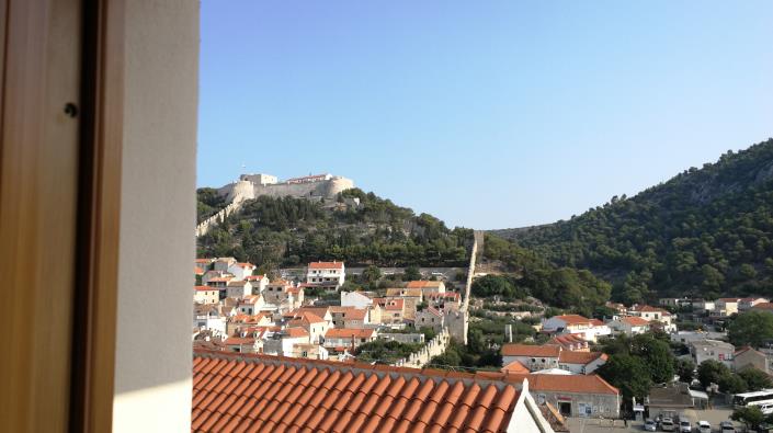 Image No.10-Maison de 3 chambres à vendre à Hvar