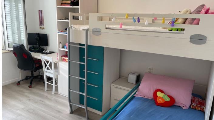 Image No.4-Appartement de 2 chambres à vendre à Hvar