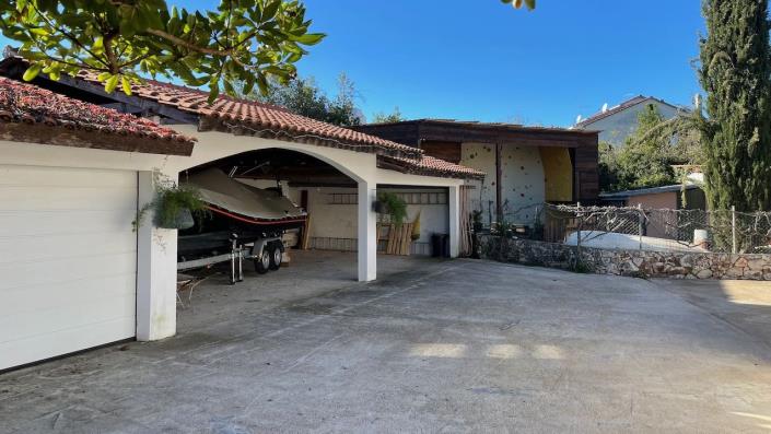 Image No.11-Maison / Villa de 14 chambres à vendre à Jelsa