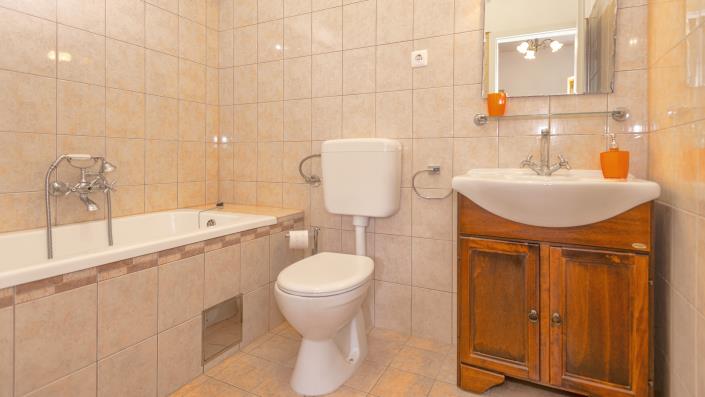 Image No.13-Maison de 5 chambres à vendre à Vrbanj