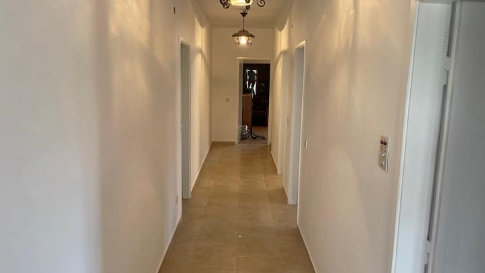 Image No.2-4 Bed Apartment for sale