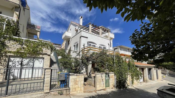 Image No.1-Appartement de 1 chambre à vendre à Hvar