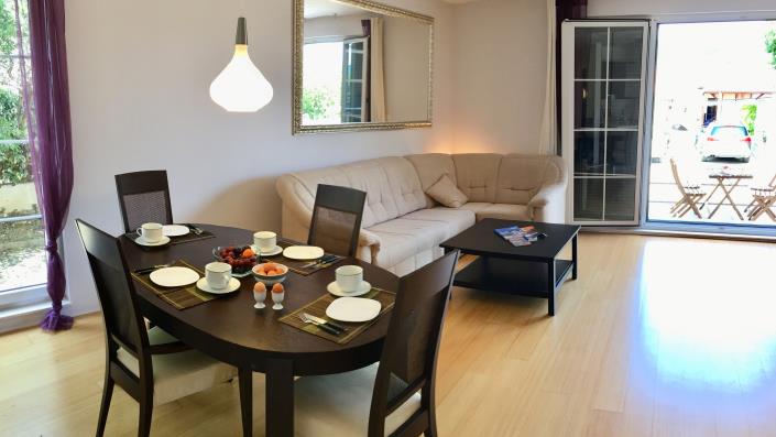 Image No.8-Appartement de 2 chambres à vendre à Stari Grad