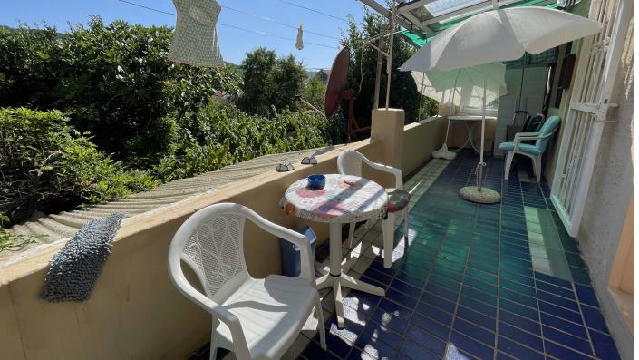 Image No.5-Maison de 5 chambres à vendre à Stari Grad