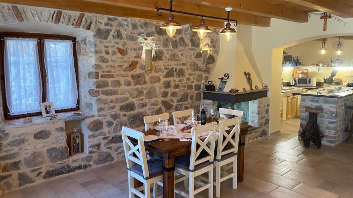 Image No.2-5 Bed House/Villa for sale