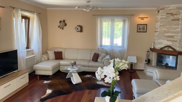 Image No.12-5 Bed House/Villa for sale