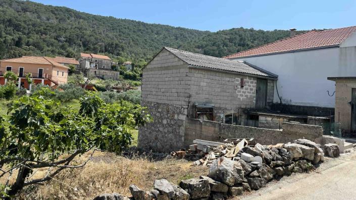 Image No.3-2 Bed House for sale