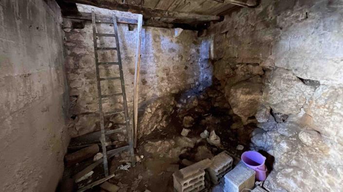 Image No.4-2 Bed House for sale