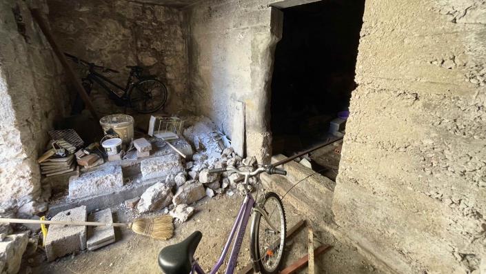 Image No.3-2 Bed House for sale