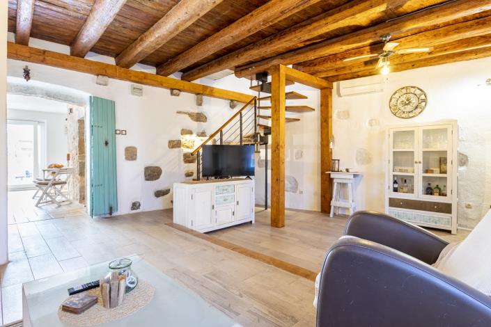 Image No.2-3 Bed House for sale