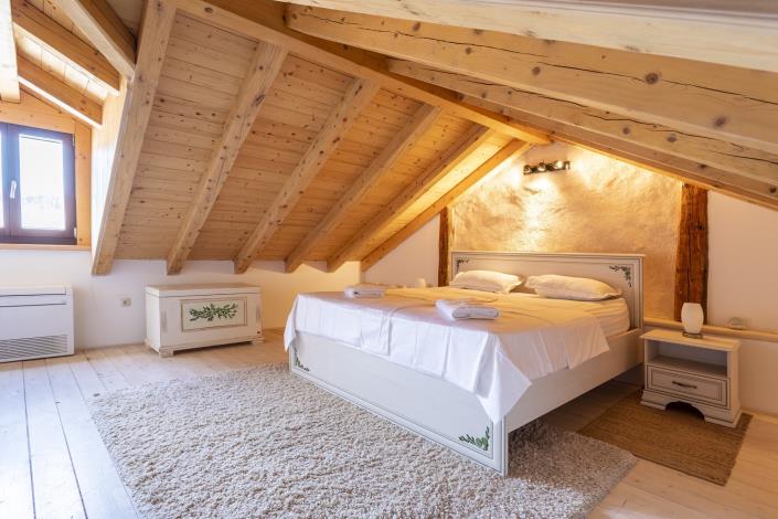 Image No.5-3 Bed House for sale